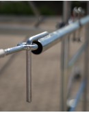 Wall anchoring set for scaffolds